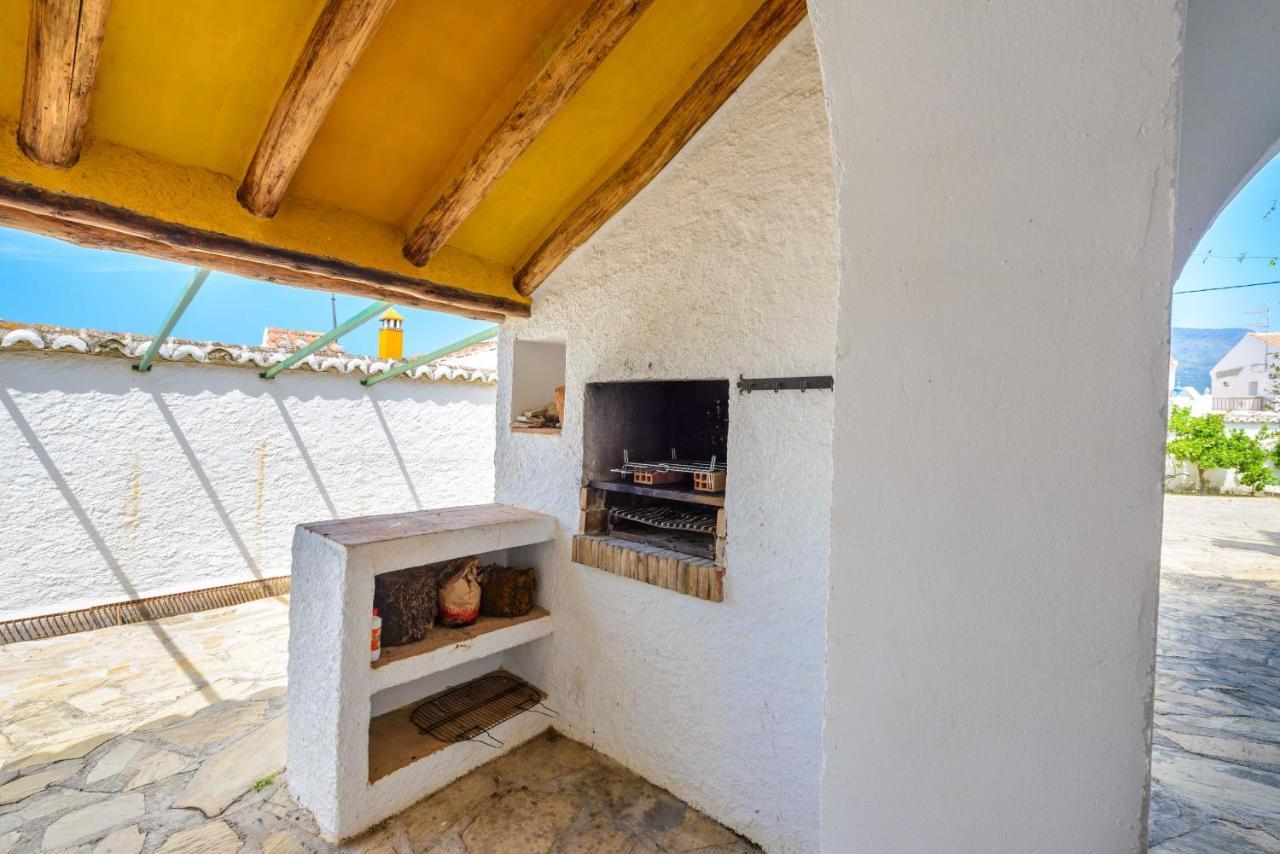 Casa Jardin Del Olivar Con Piscina Privada Alcaucin Exterior photo
